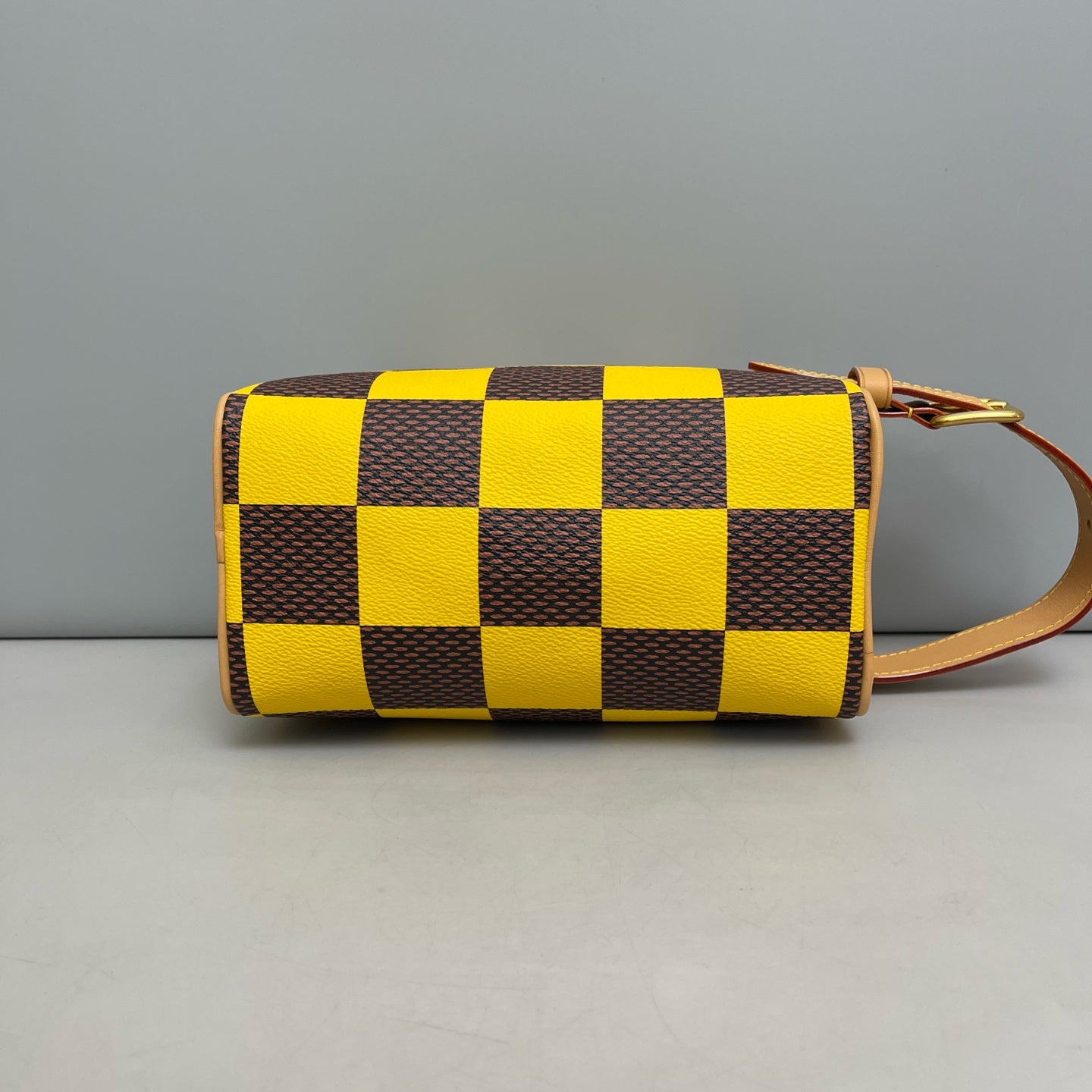 Louis Vuitton - Checkerboard Pouch - Leather - Yellow - (mini)