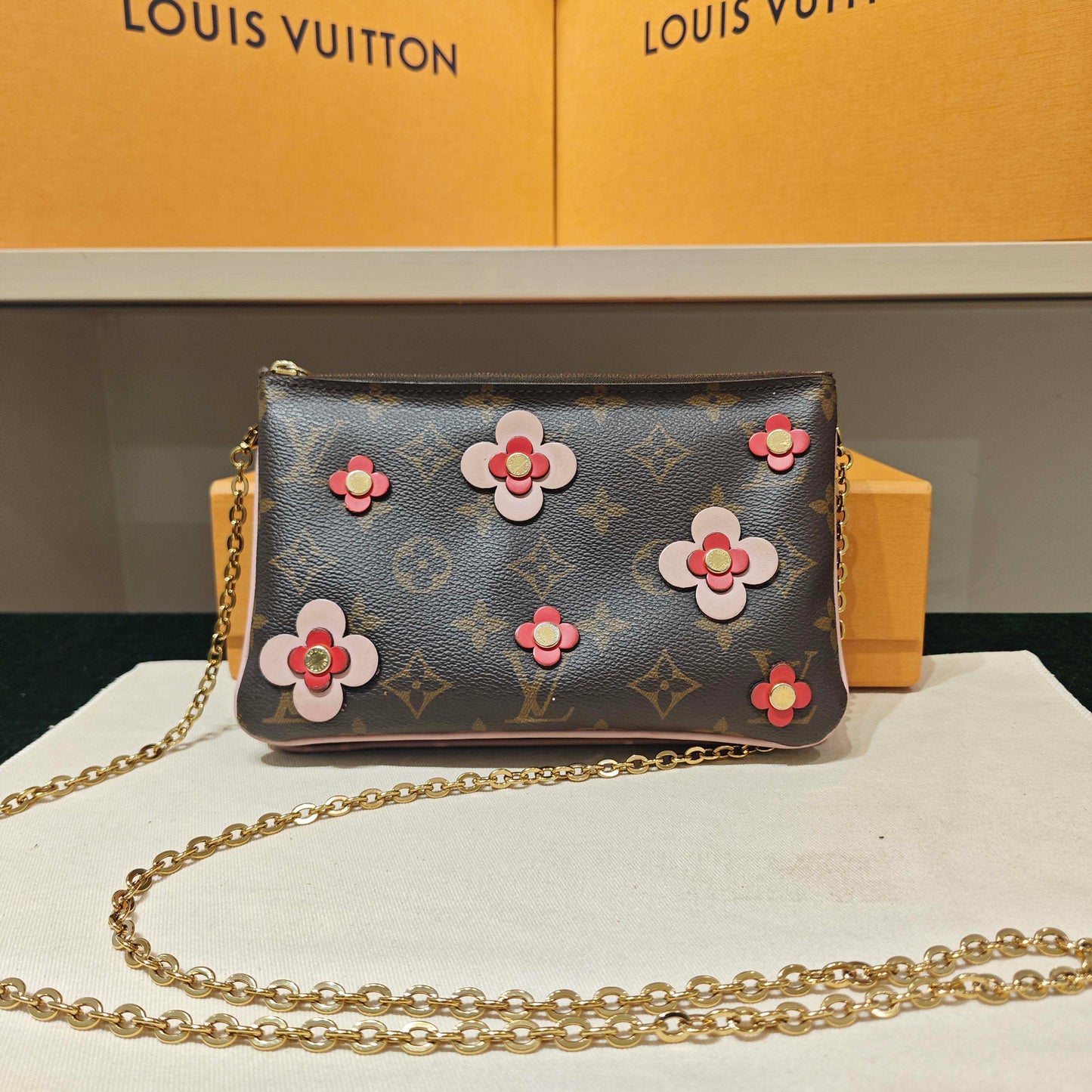 Louis Vuitton - Cherry Blossom Limited Edition Pochette - Monogram coated canvas with leather trim - Brown with Pink and Red accents - (mini)