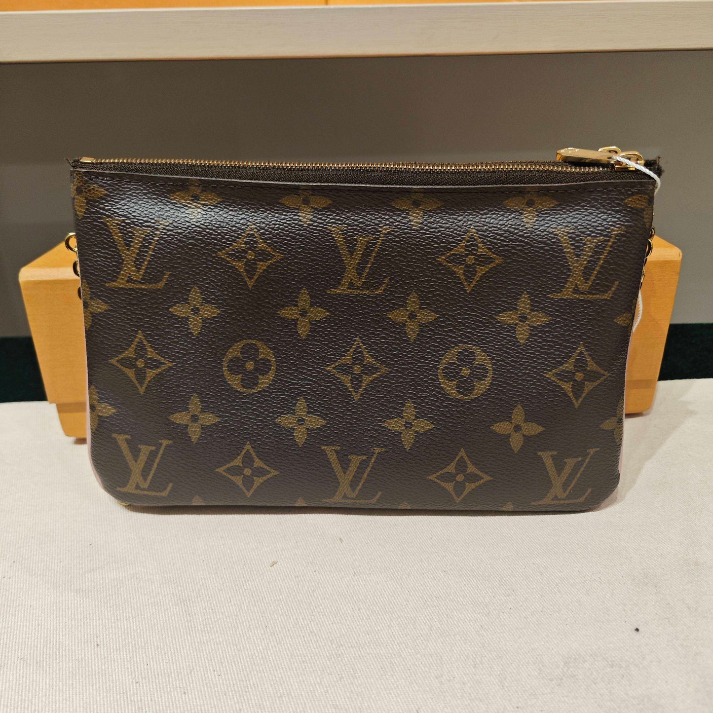 Louis Vuitton - Cherry Blossom Limited Edition Pochette - Monogram coated canvas with leather trim - Brown with Pink and Red accents - (mini)