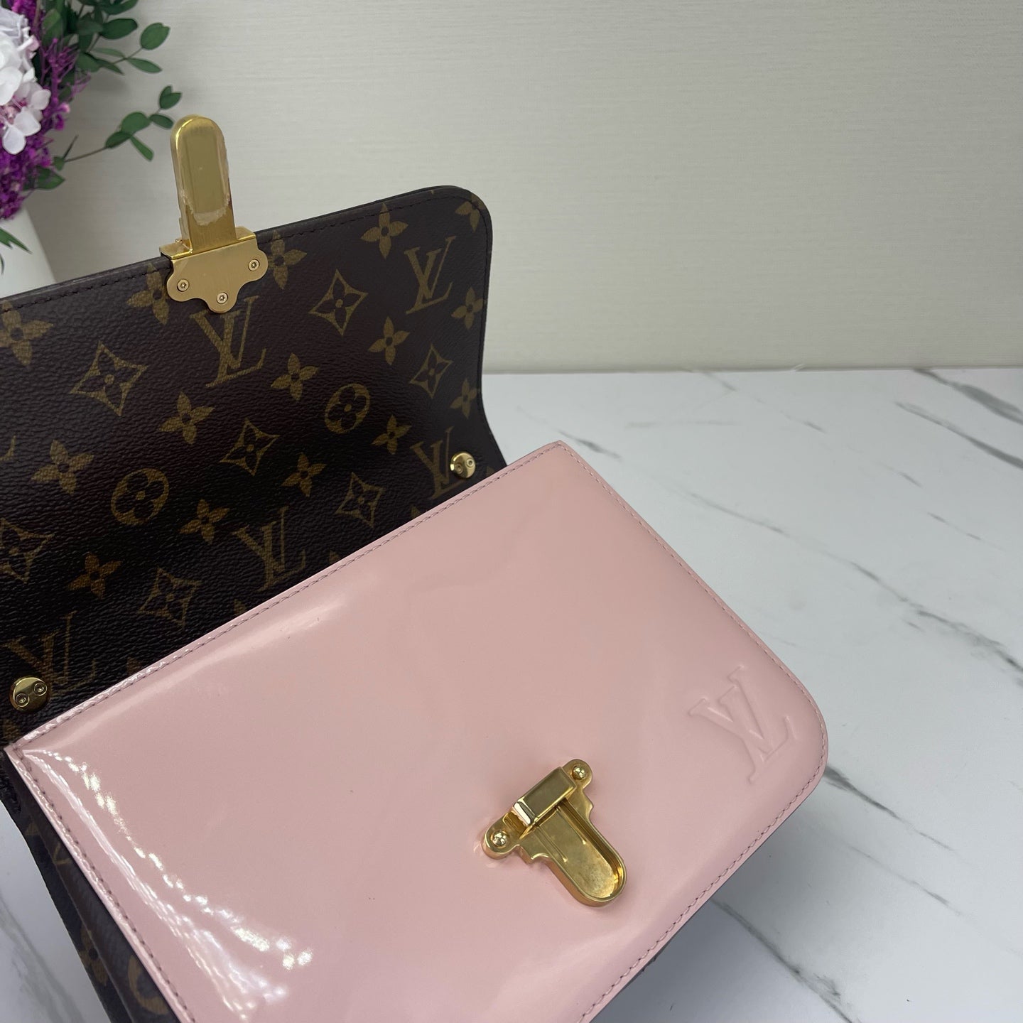Louis Vuitton - Cherry Wood Messenger BB - Patent leather - Pink - (mini)