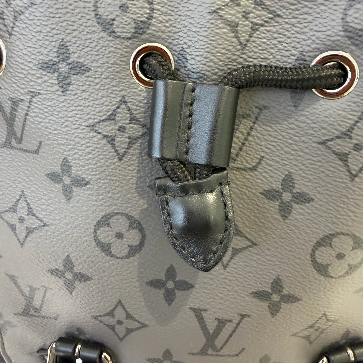 Louis Vuitton - Christopher Backpack (Limited Edition Reversed Black Warrior) - Monogram coated canvas with leather trim - Grey - (medium)