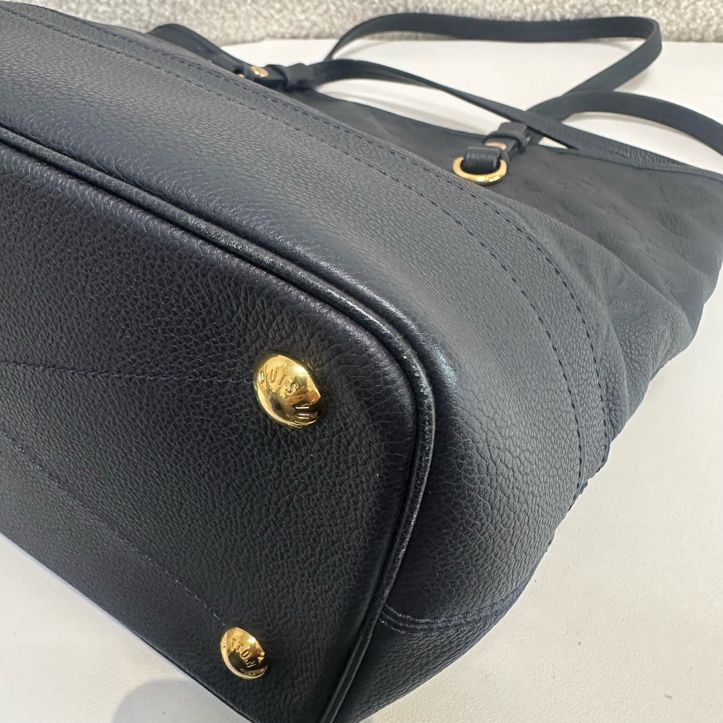 Louis Vuitton - Citadine - Leather - Black - (medium)