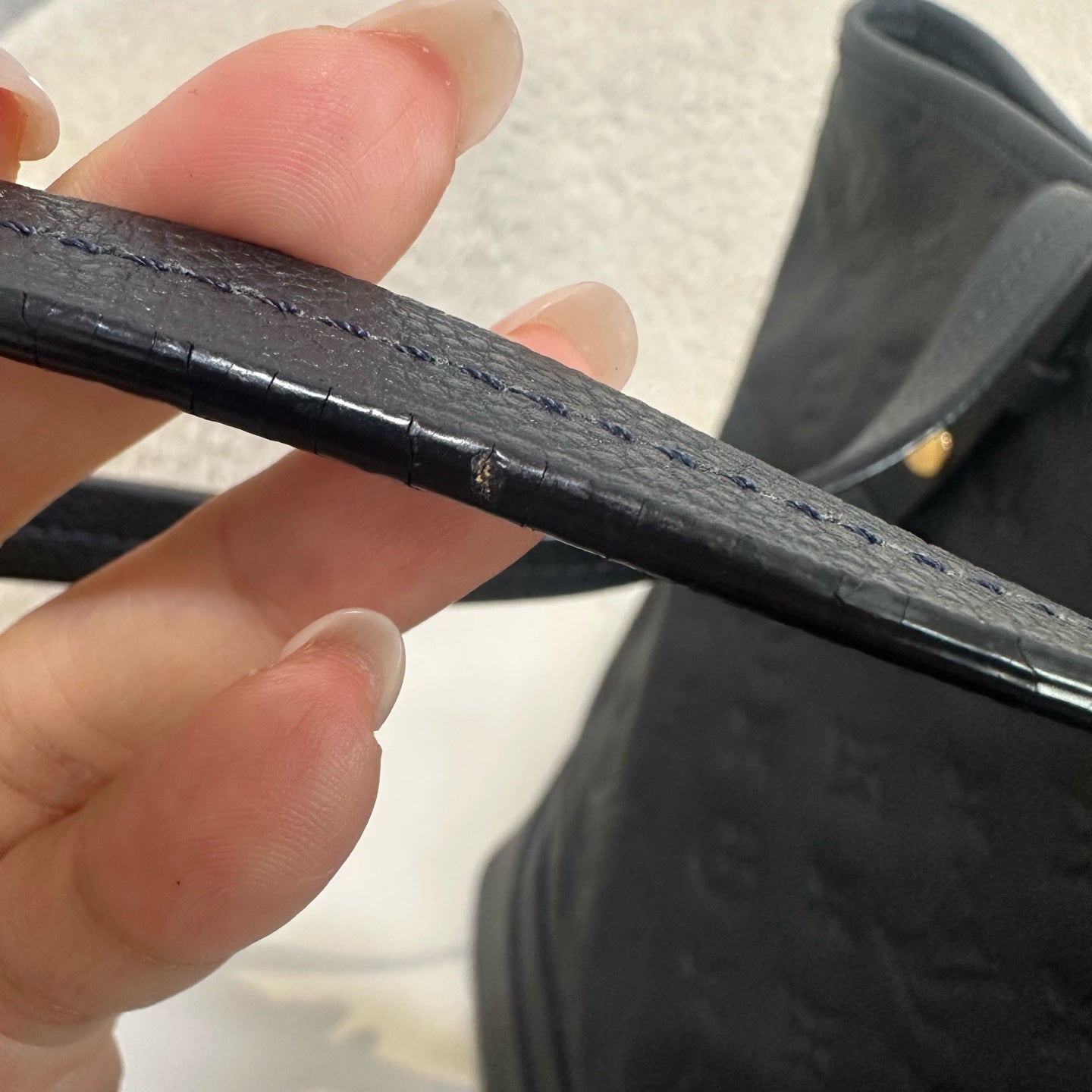 Louis Vuitton - Citadine - Leather - Black - (medium)