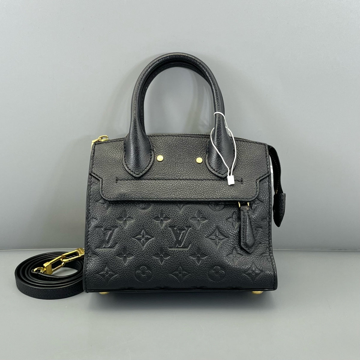 Louis Vuitton - City - Leather - Black - (small)