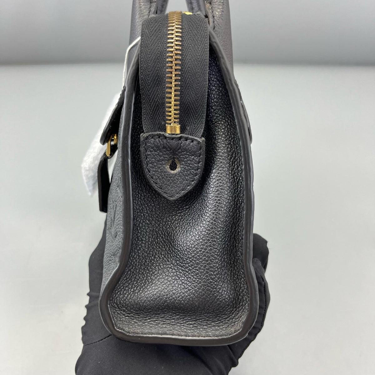 Louis Vuitton - City - Leather - Black - (small)