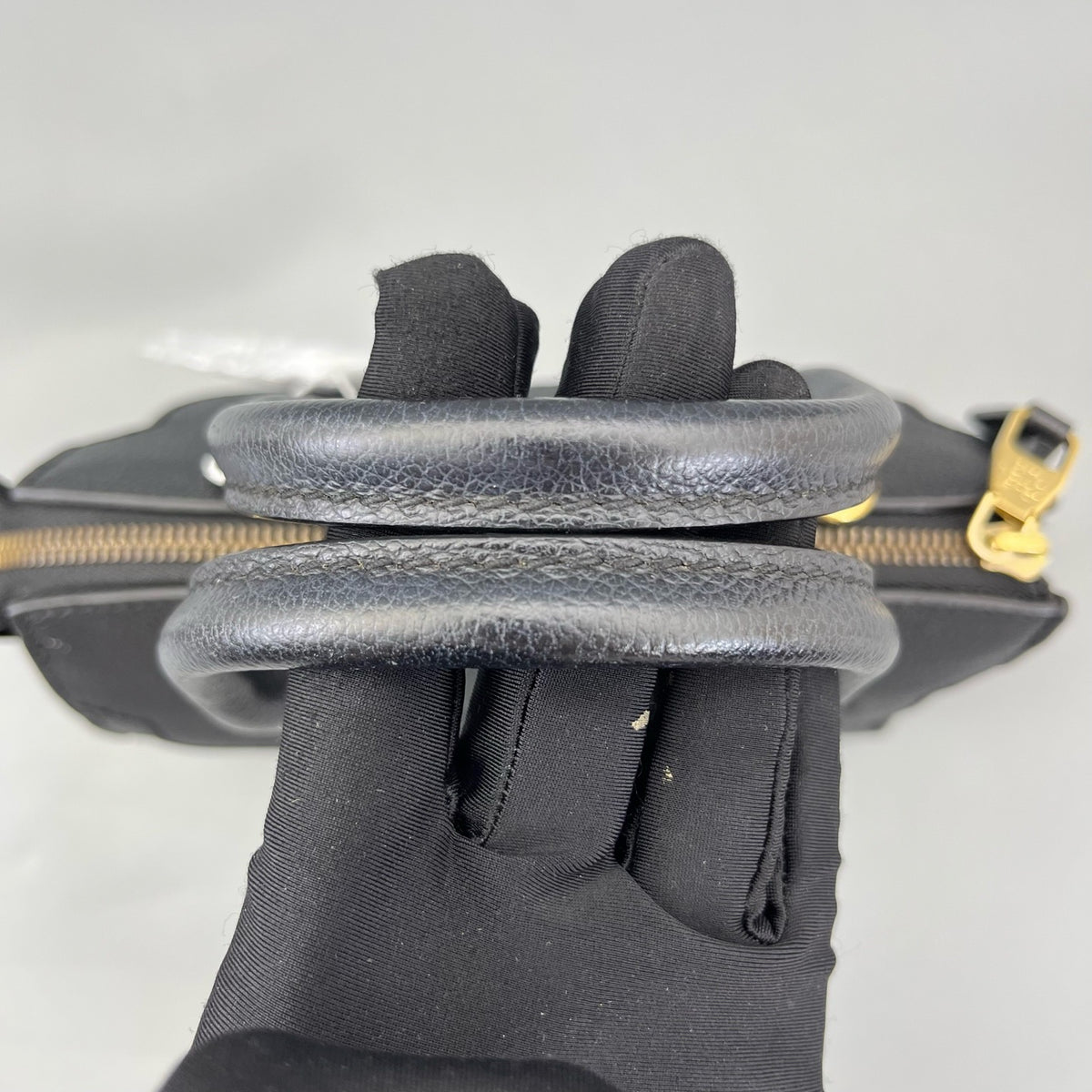 Louis Vuitton - City - Leather - Black - (small)