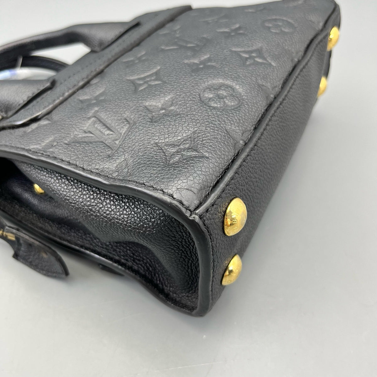Louis Vuitton - City - Leather - Black - (small)