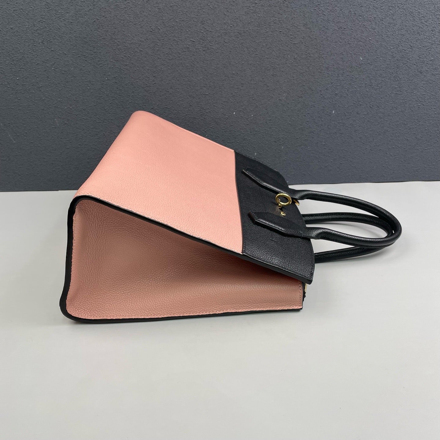Louis Vuitton - City Steamer - Grained leather - Multicolour - (Medium)
