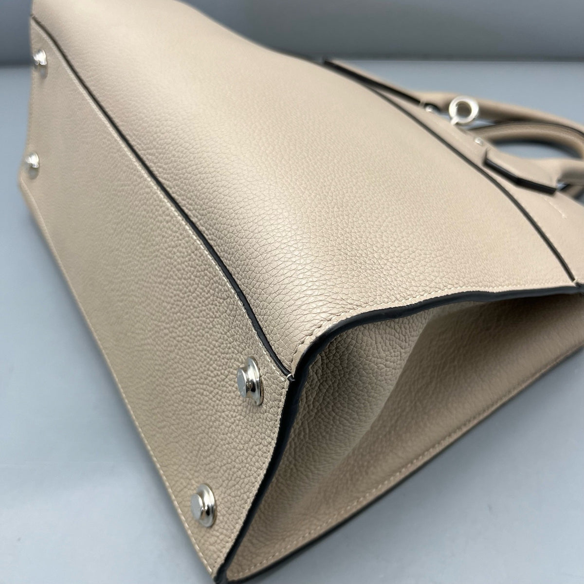 Louis Vuitton - City Steamer - Leather - Grey - (medium)