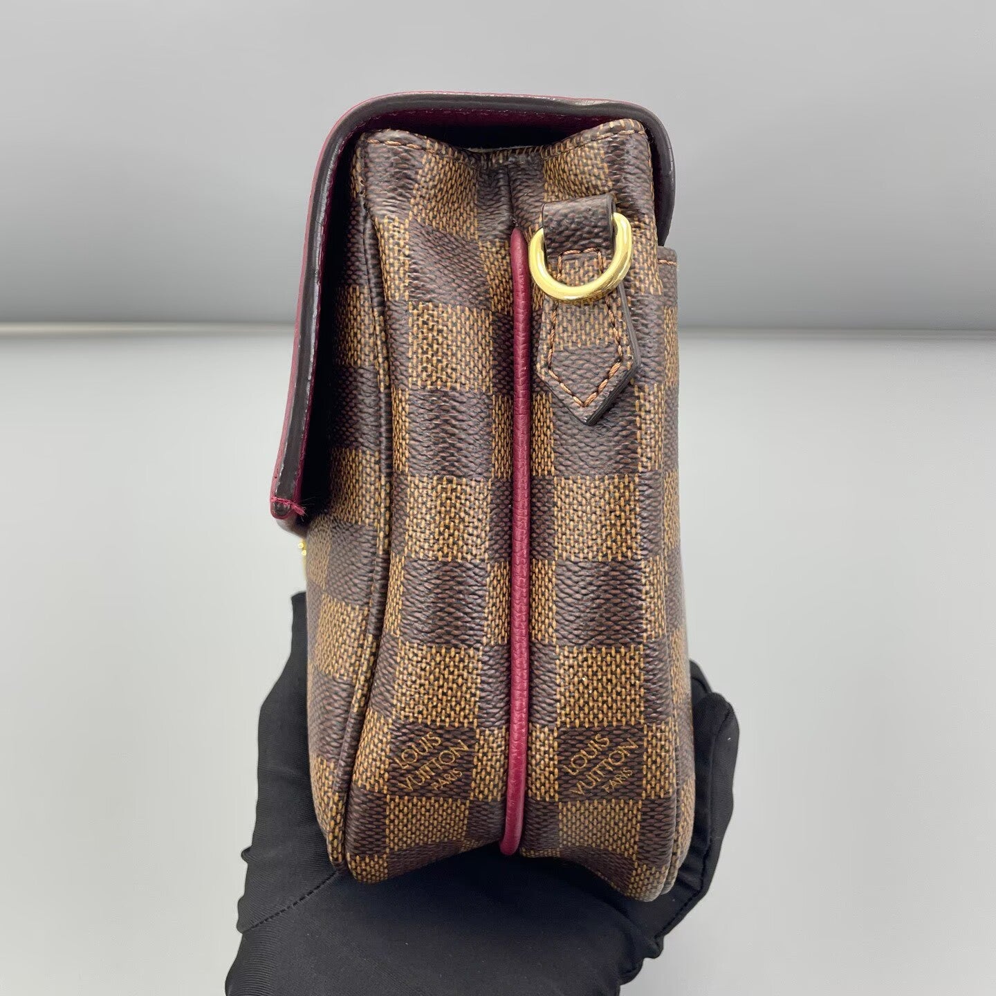 Louis Vuitton - Clapton - Damier Ebène coated canvas with grained leather trim - Brown and Burgundy - (medium)
