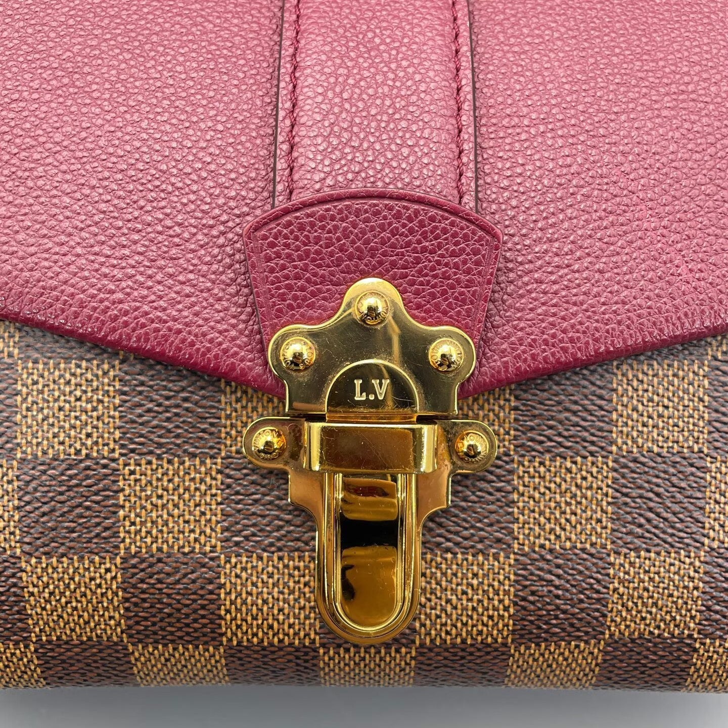 Louis Vuitton - Clapton - Damier Ebène coated canvas with grained leather trim - Brown and Burgundy - (medium)
