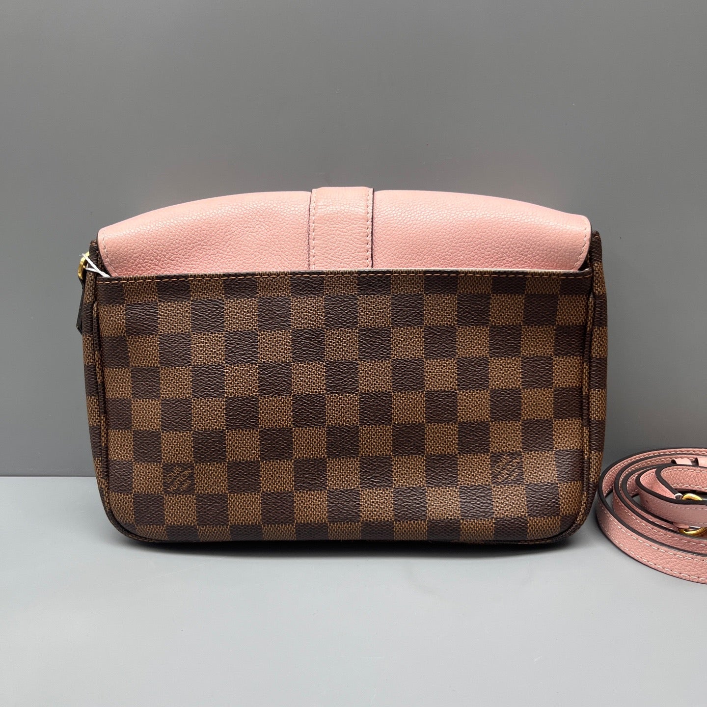 Louis Vuitton - Clapton Messenger Bag - Damier Ebene coated canvas and leather - Brown and Pink - (medium)