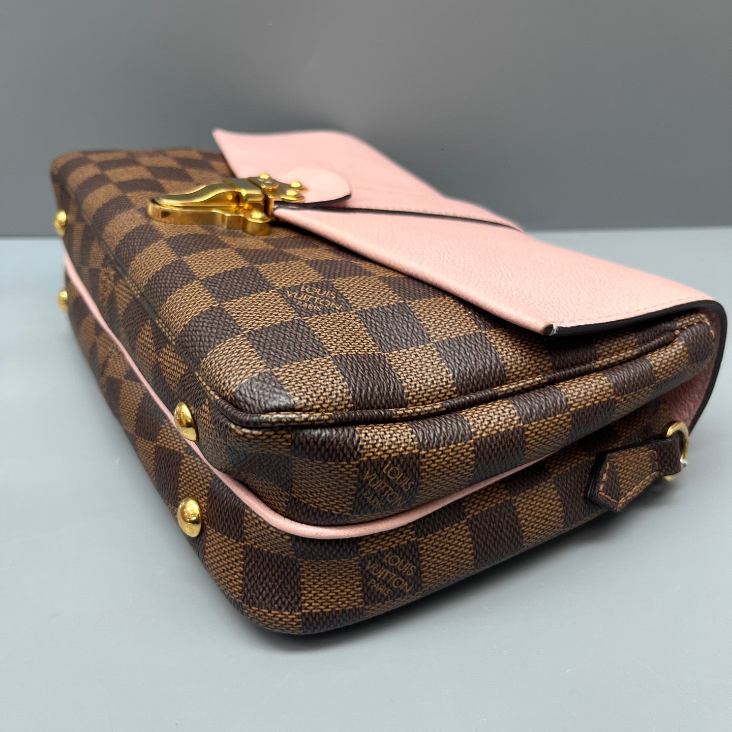 Louis Vuitton - Clapton Messenger Bag - Damier Ebene coated canvas and leather - Brown and Pink - (medium)