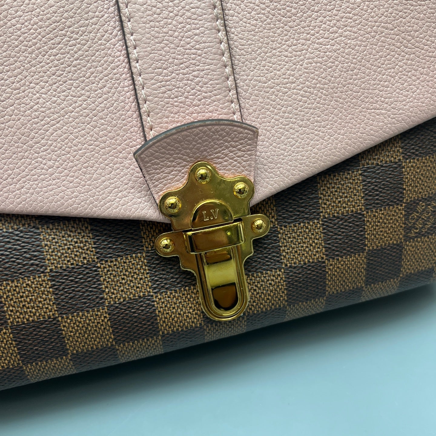 Louis Vuitton - Clapton Messenger Bag - Damier Ebene coated canvas and leather - Brown and Pink - (medium)