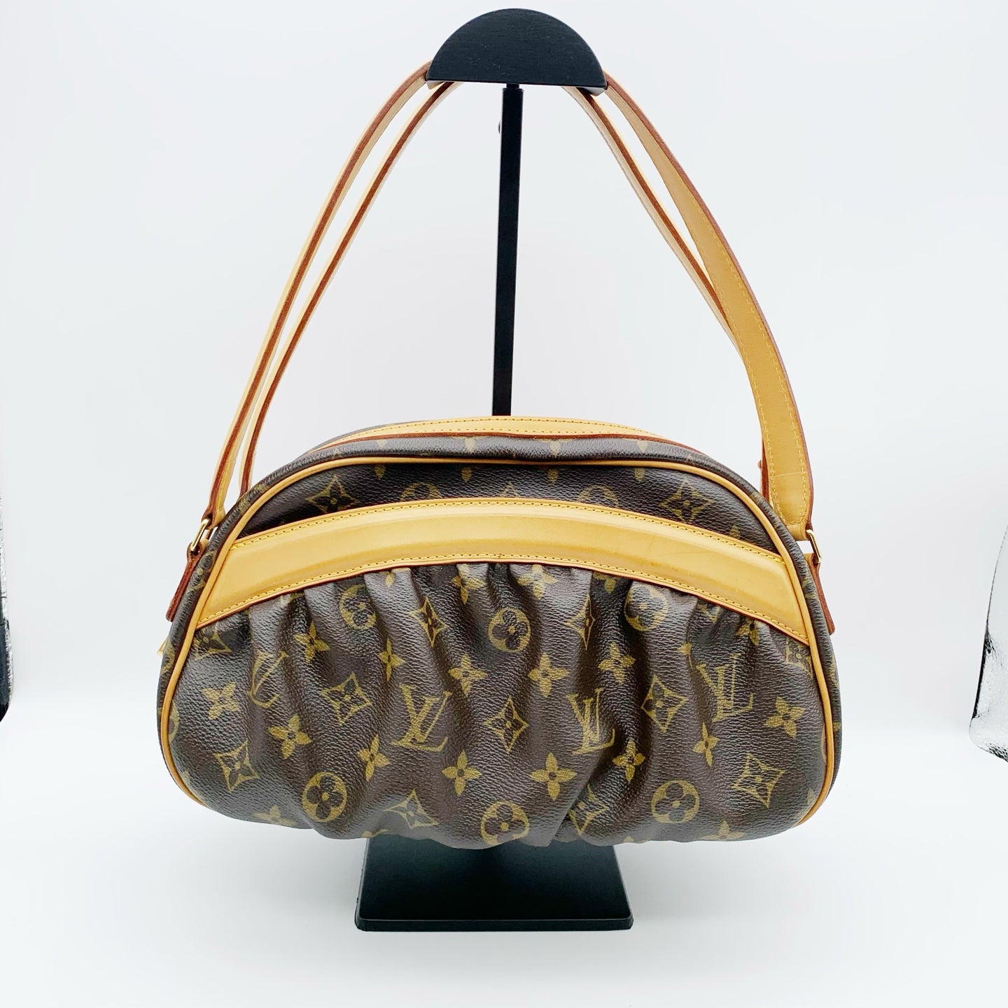 Louis Vuitton - Clara - Calfskin - Brown - (medium)