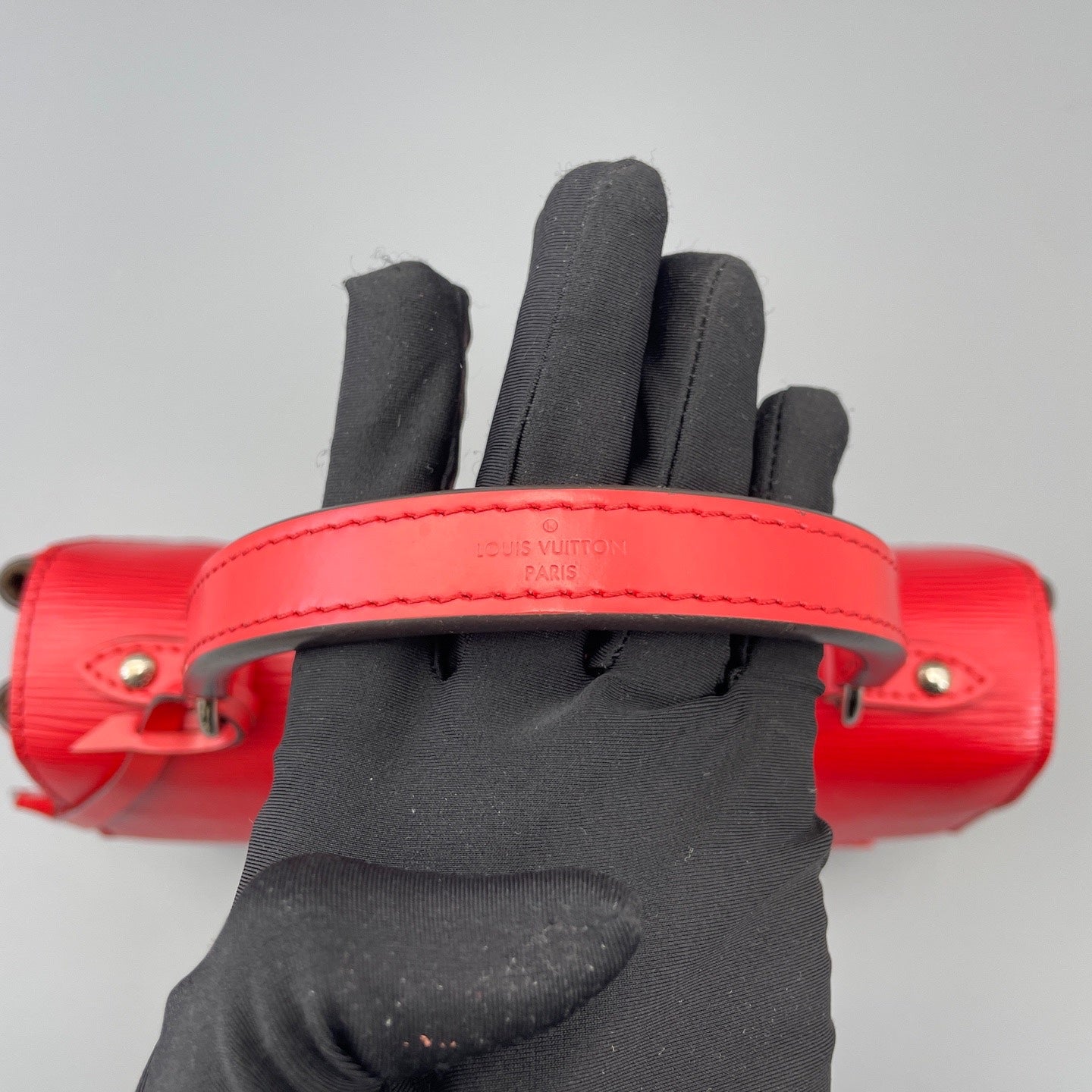 Louis Vuitton - Cluny BB - Epi leather - Red - (small)