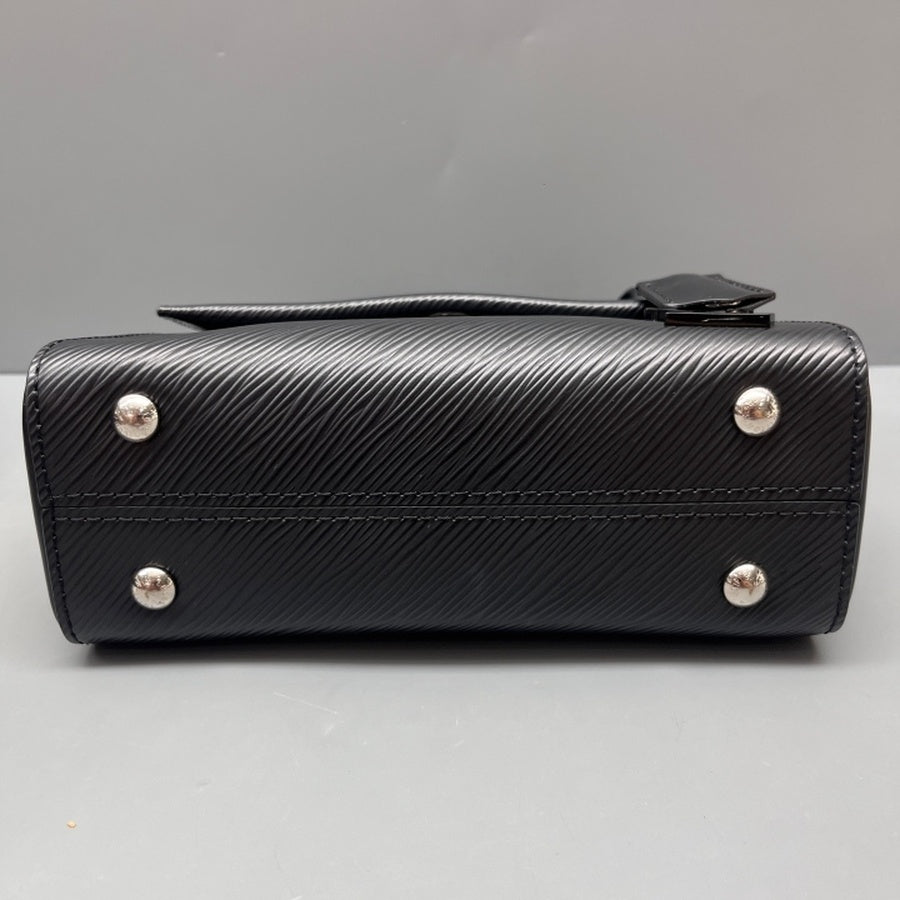 Louis Vuitton - Cluny BB - Leather - Black - (mini)
