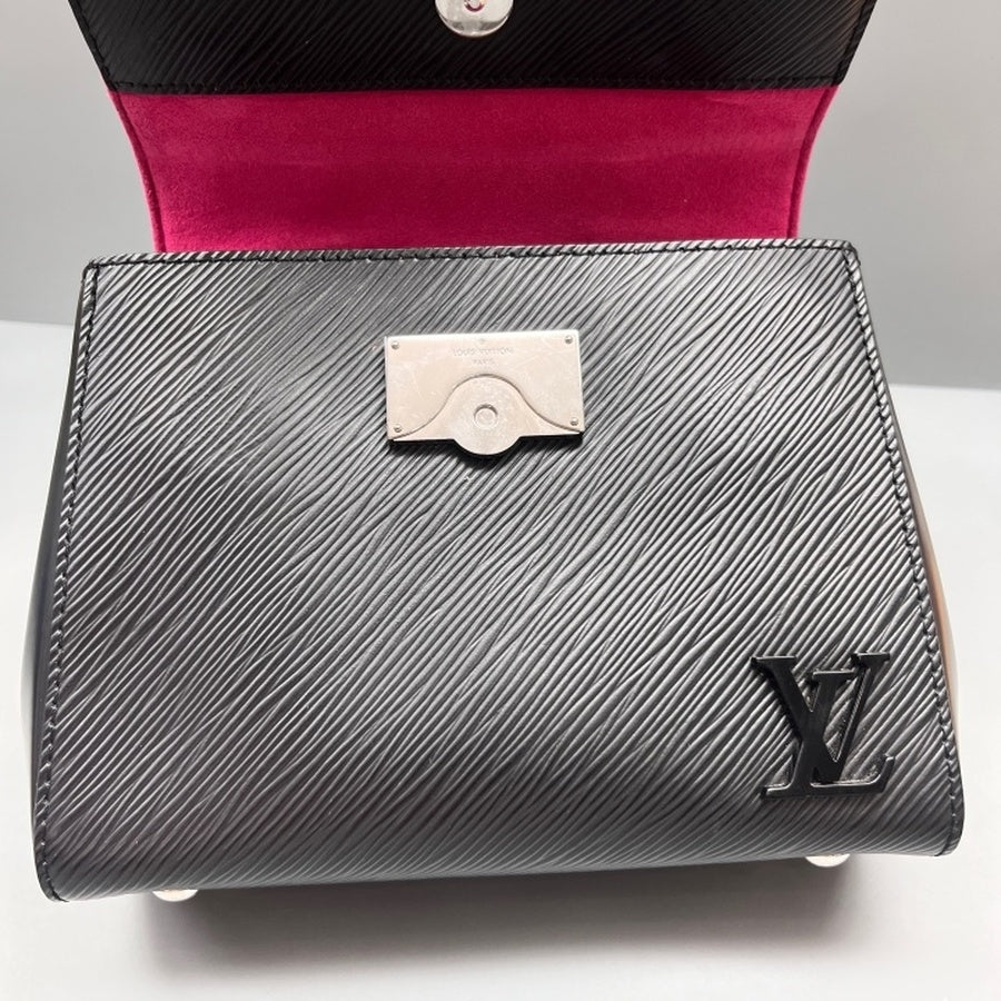 Louis Vuitton - Cluny BB - Leather - Black - (mini)