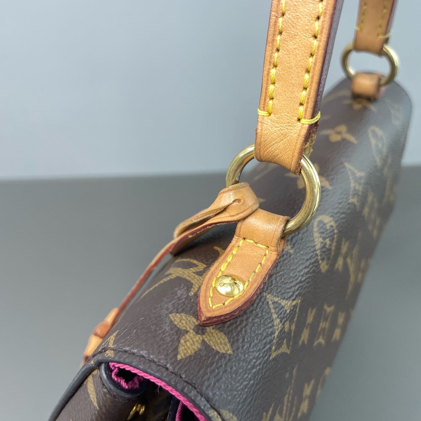 Louis Vuitton - Cluny BB - Leather - Brown - (mini)