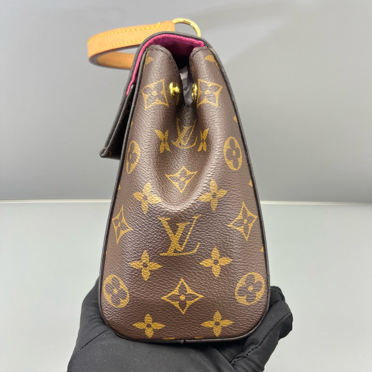 Louis Vuitton - Cluny BB - Leather - Brown - (small)
