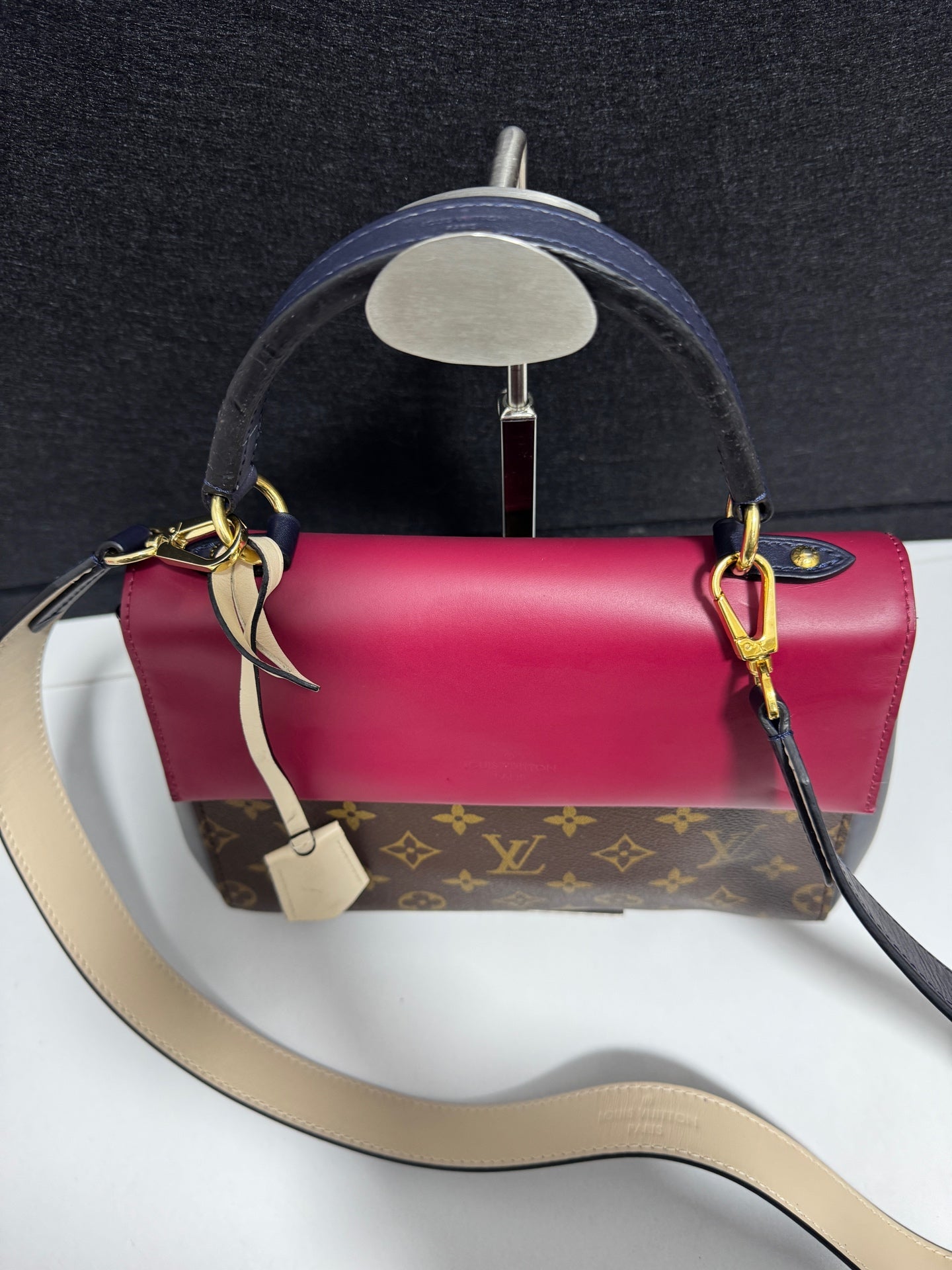 Louis Vuitton - Cluny BB - Leather - Burgundy - (mini)