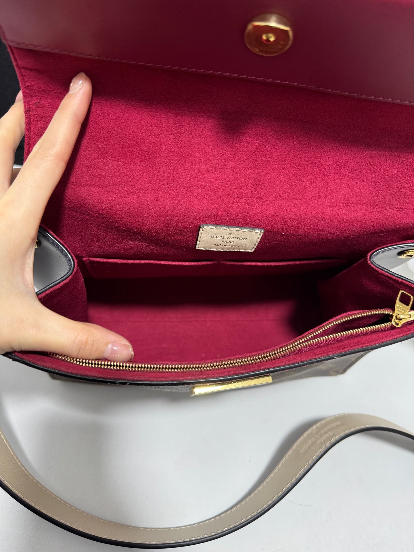 Louis Vuitton - Cluny BB - Leather - Burgundy - (mini)