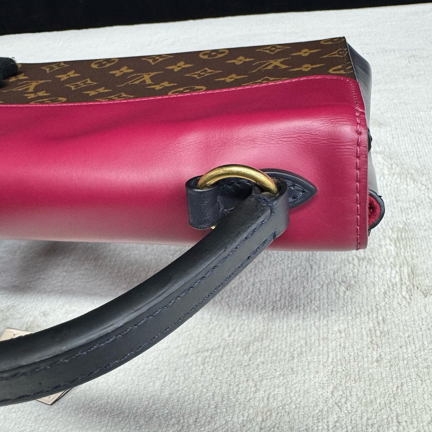 Louis Vuitton - Cluny BB - Leather - Multicolour - (small)