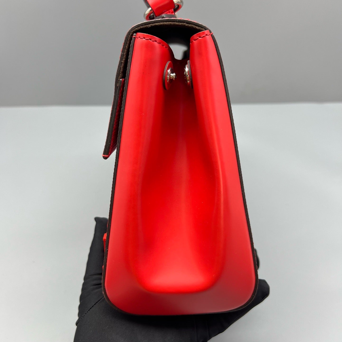 Louis Vuitton - Cluny BB - Leather - Red - (BB)