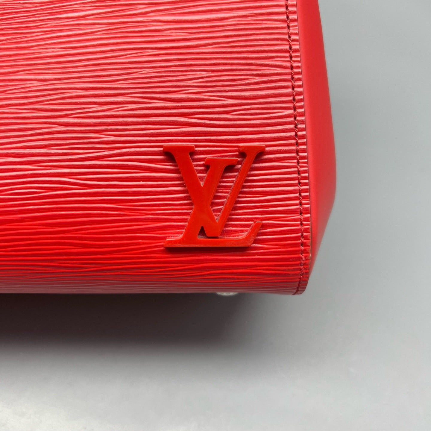 Louis Vuitton - Cluny BB - Leather - Red - (BB)