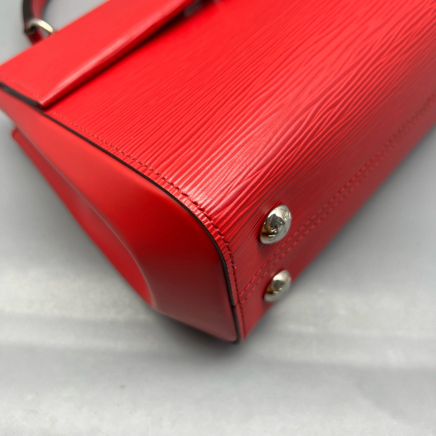 Louis Vuitton - Cluny BB - Leather - Red - (BB)