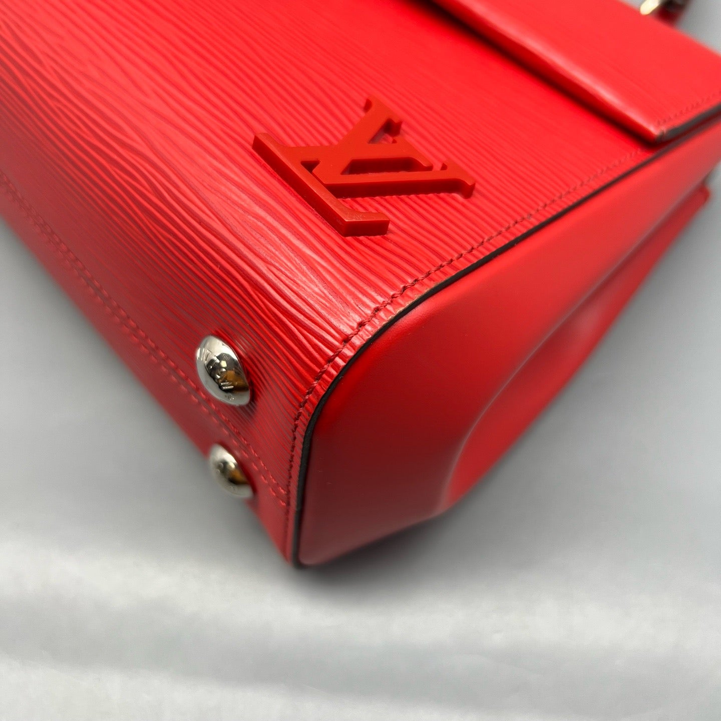 Louis Vuitton - Cluny BB - Leather - Red - (BB)