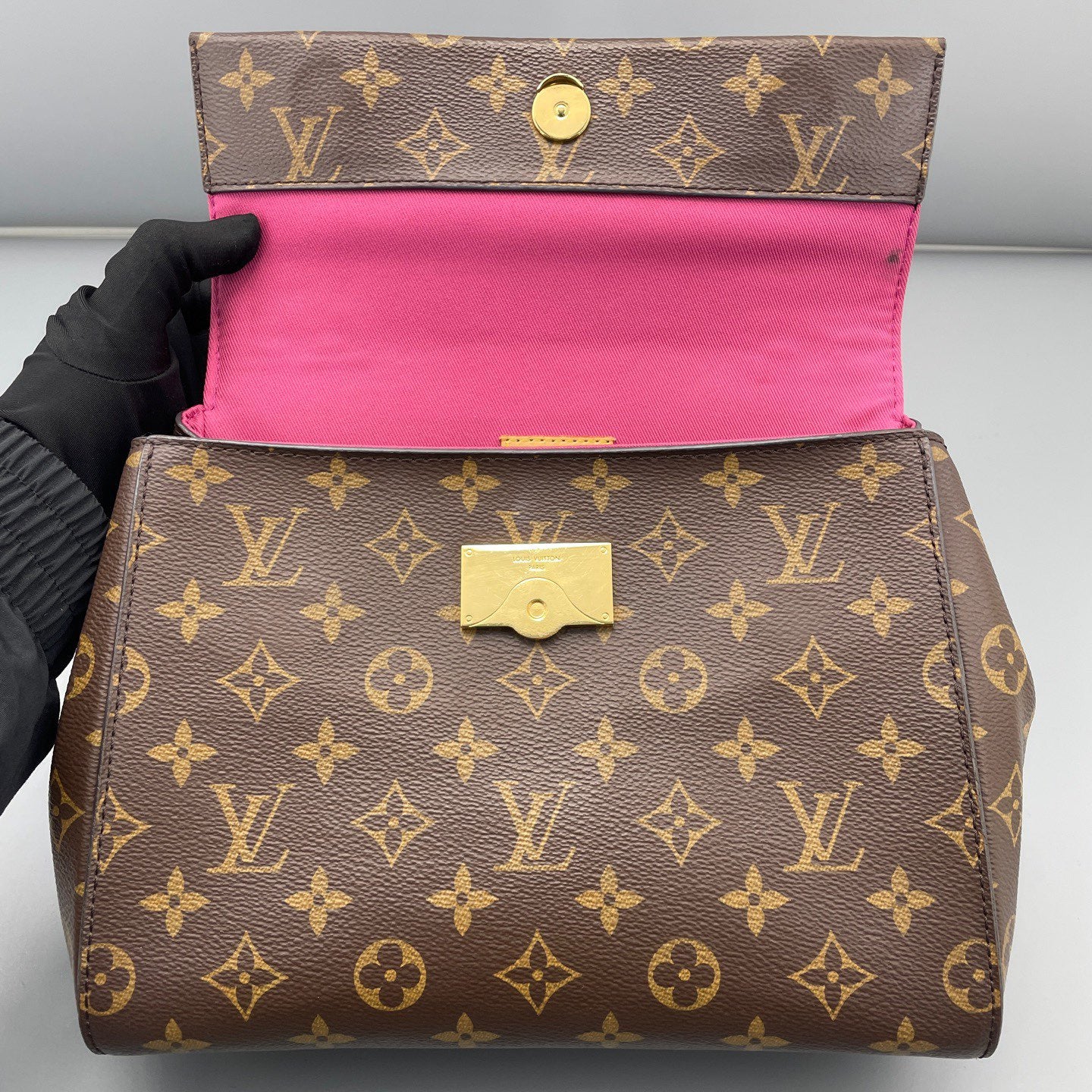 Louis Vuitton - Cluny BB - Monogram Canvas and Leather - Brown - (medium)