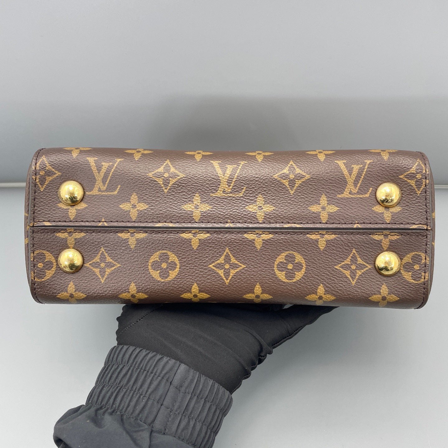 Louis Vuitton - Cluny BB - Monogram Canvas and Leather - Brown - (medium)