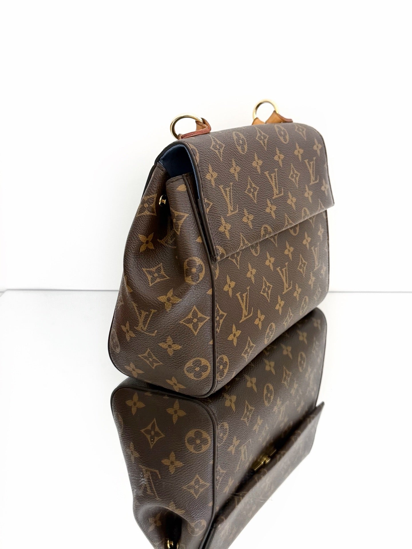 Louis Vuitton - Cluny BB - Monogram coated canvas and cowhide leather - Brown - (Small)