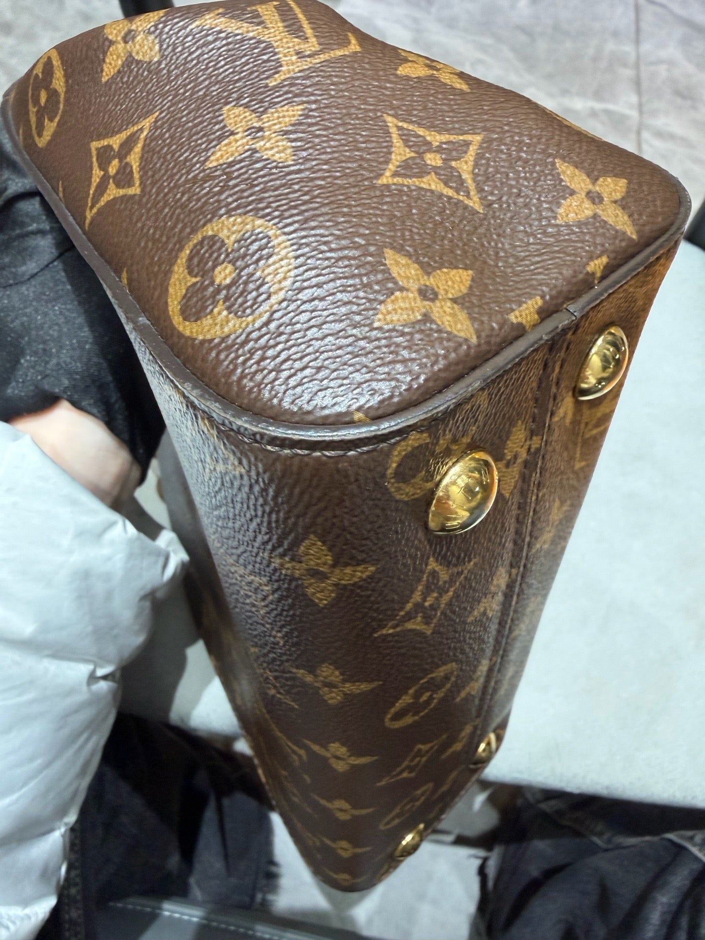 Louis Vuitton - Cluny BB - Monogram coated canvas and cowhide leather - Brown - (Small)