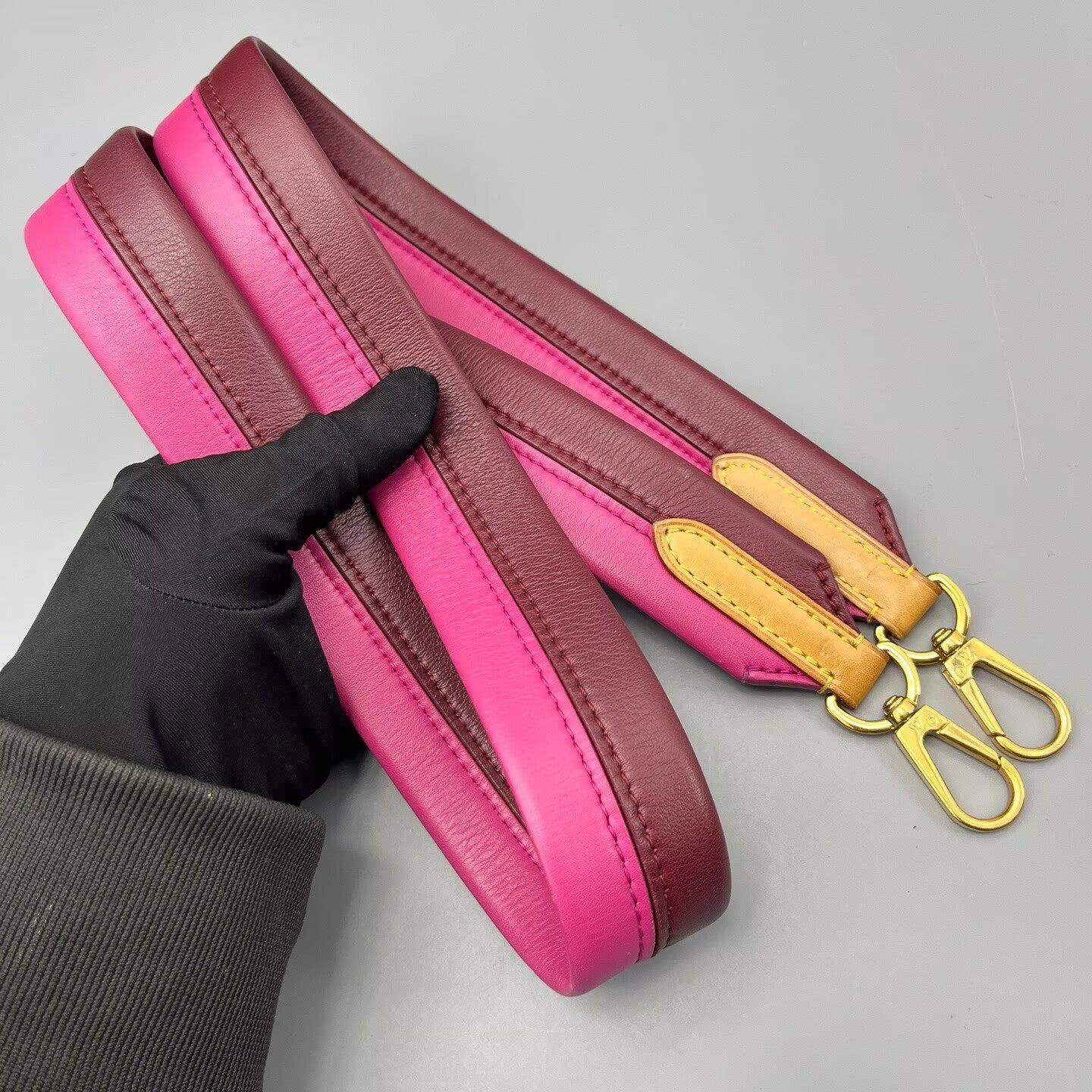 Louis Vuitton - Cluny BB - Monogram coated canvas with leather trim - Brown with pink interior and strap accents - (Small)
