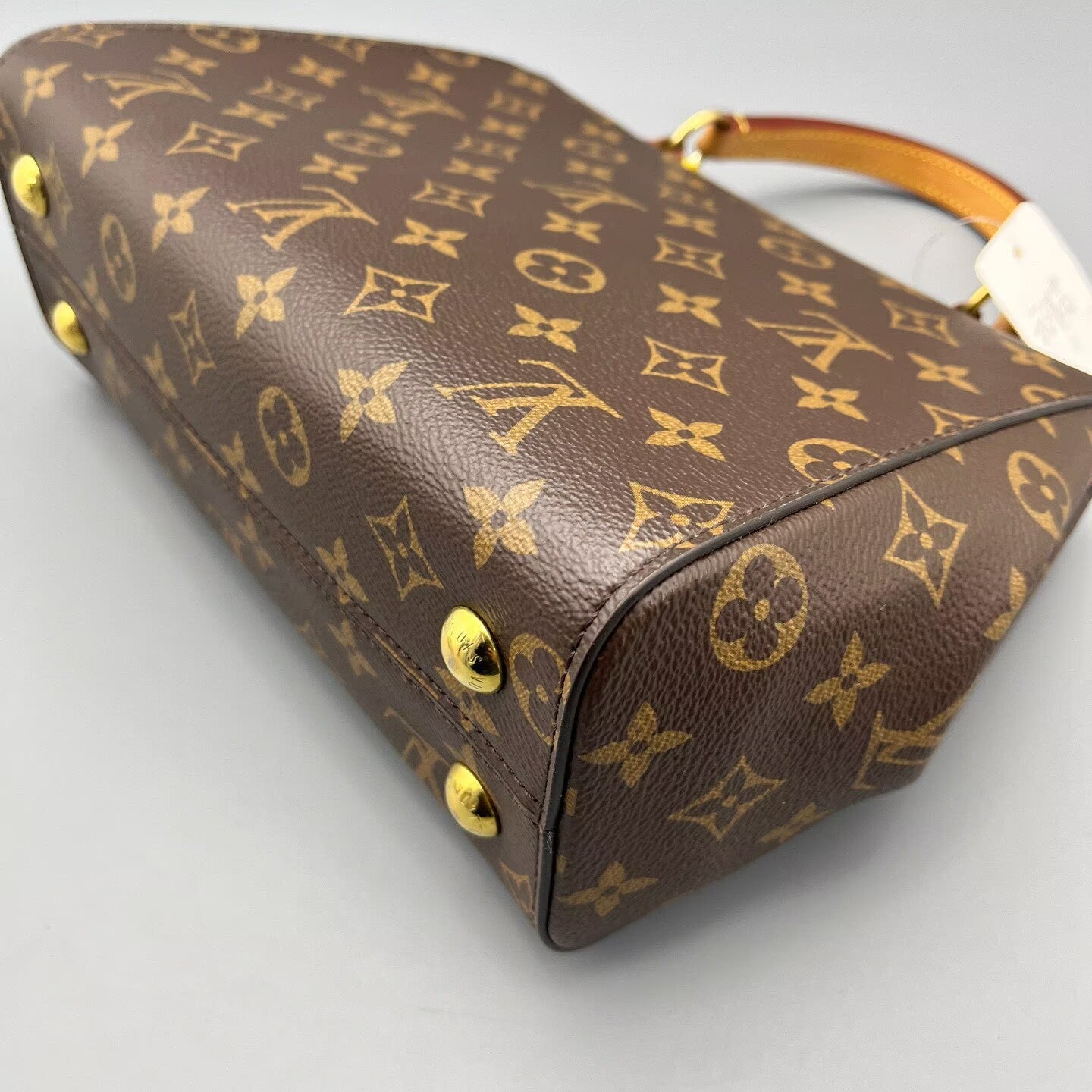 Louis Vuitton - Cluny BB - Monogram coated canvas with Vachetta leather trim - Brown - (Small)
