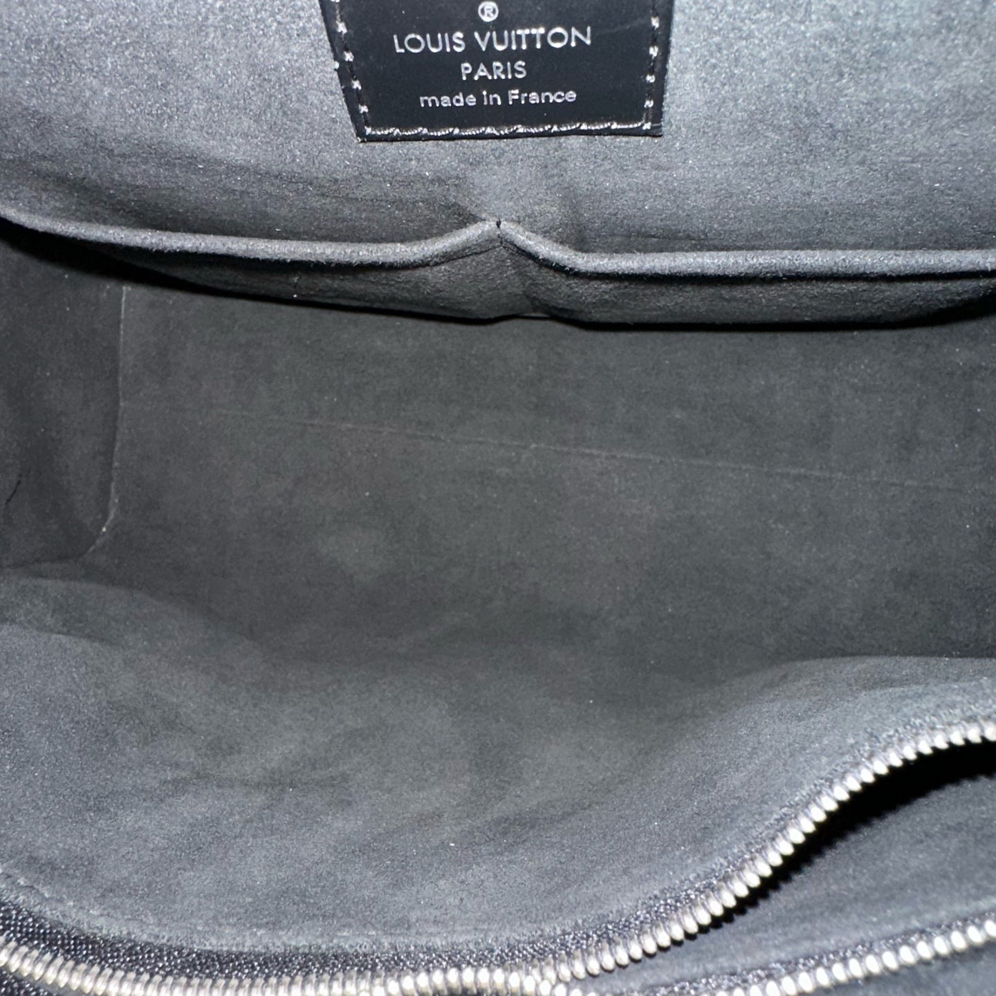 Louis Vuitton - Cluny - Epi leather - Black - (Medium)