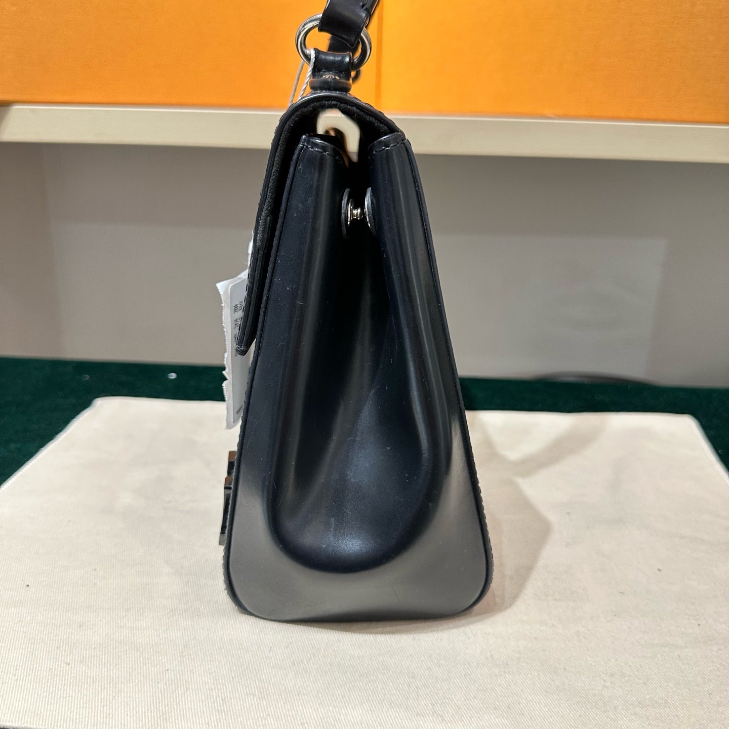 Louis Vuitton - Cluny - Epi leather - Black - (Medium)