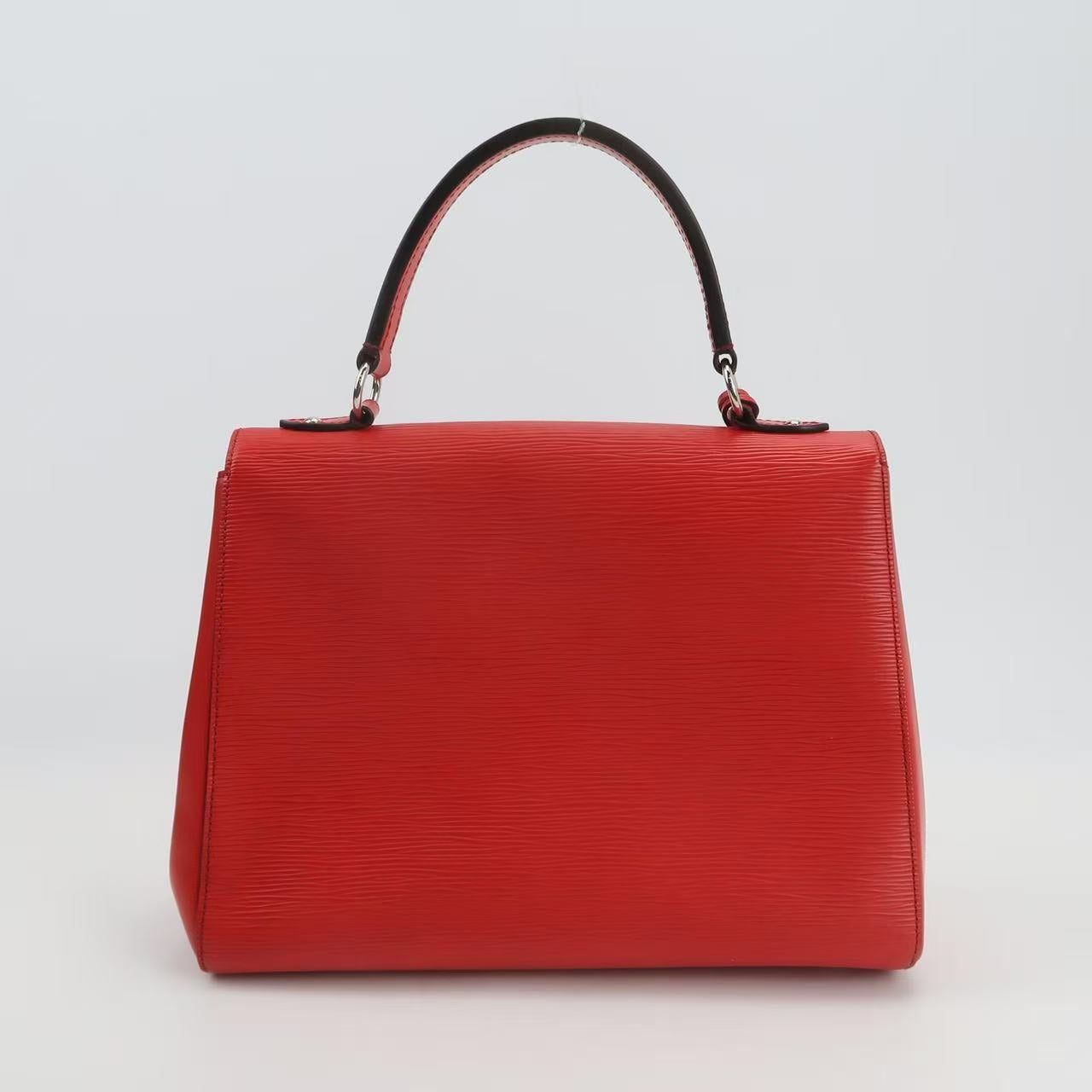 Louis Vuitton - Cluny - Epi leather - Red - (medium)
