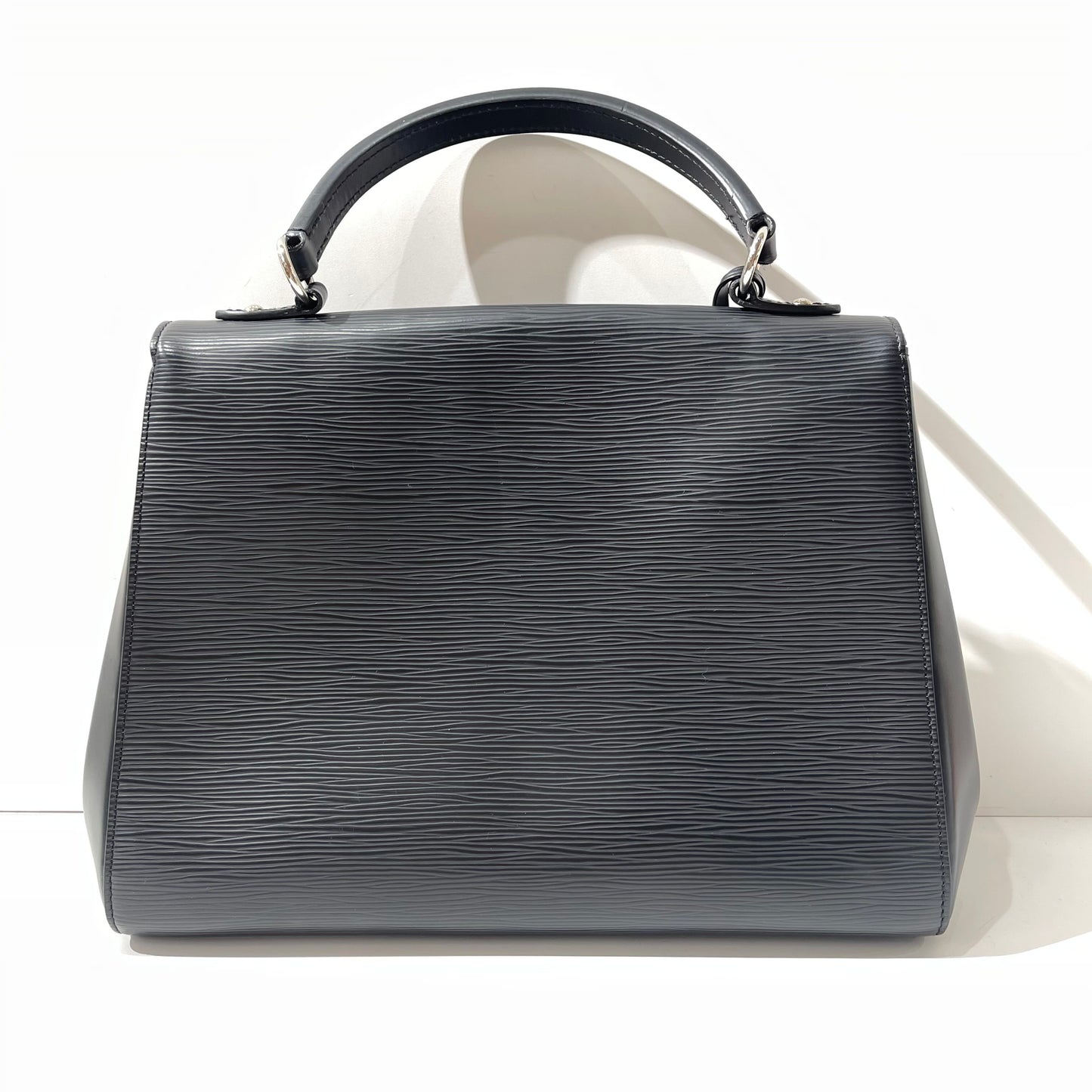 Louis Vuitton - Cluny - Leather - Black - (medium)