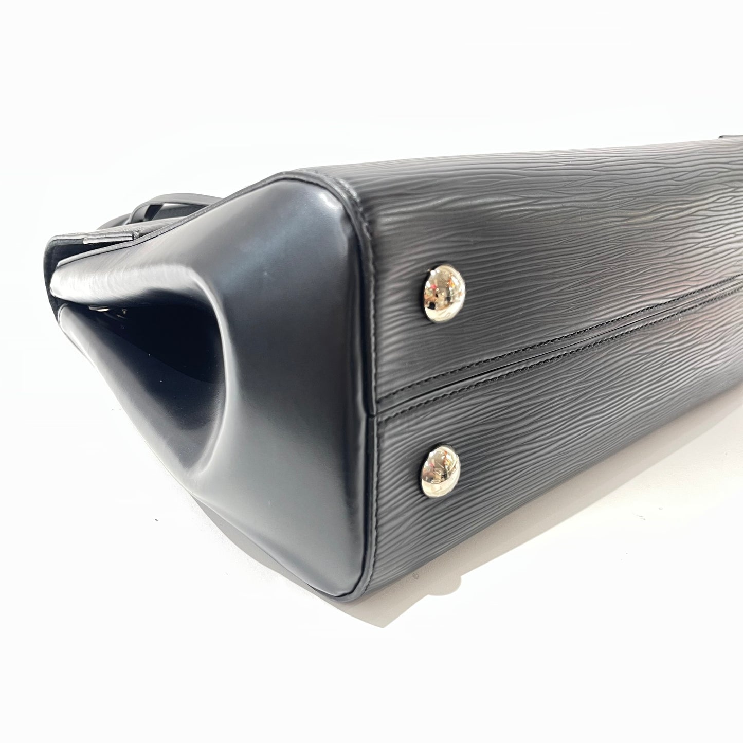 Louis Vuitton - Cluny - Leather - Black - (medium)