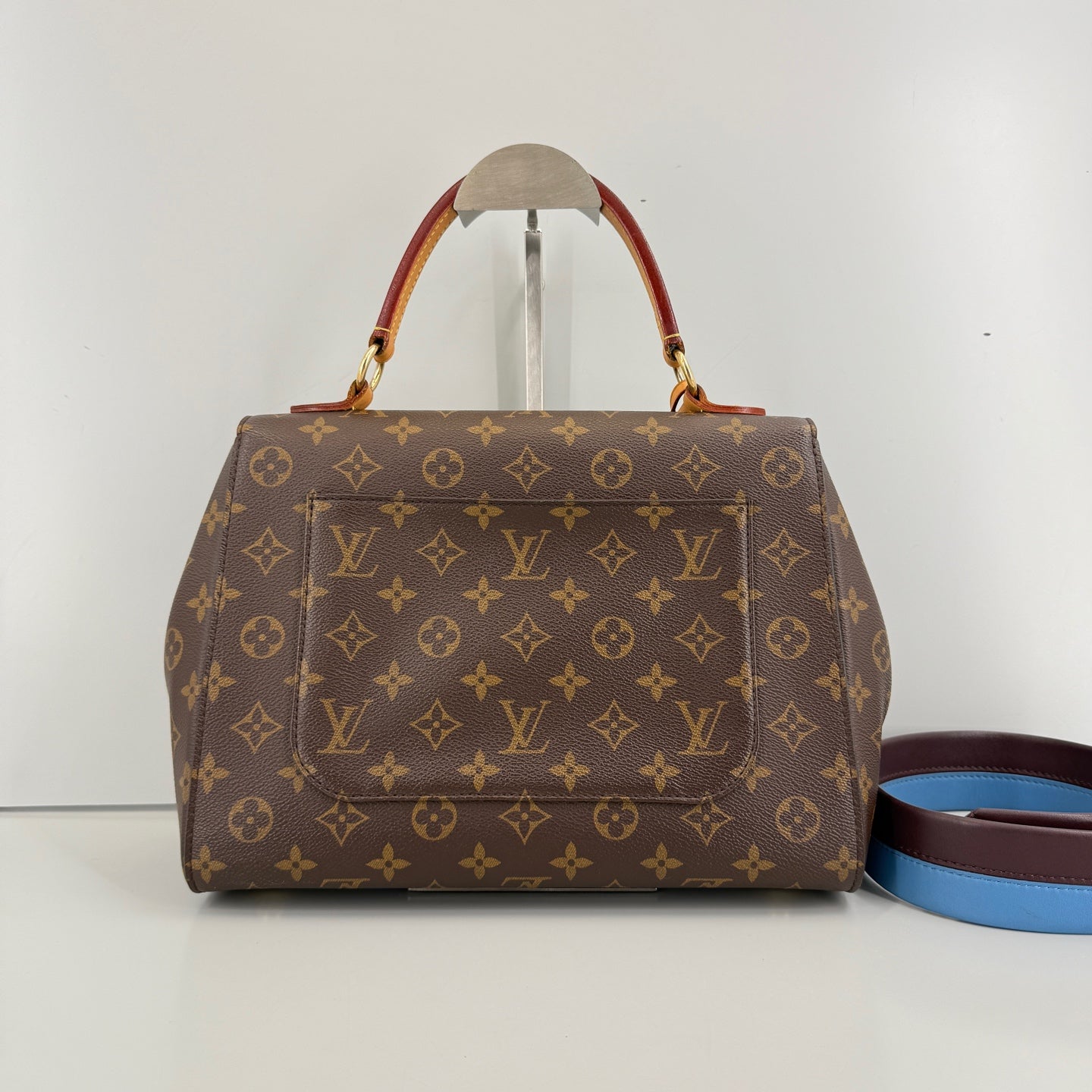 Louis Vuitton - Cluny - Leather - Brown - (medium)