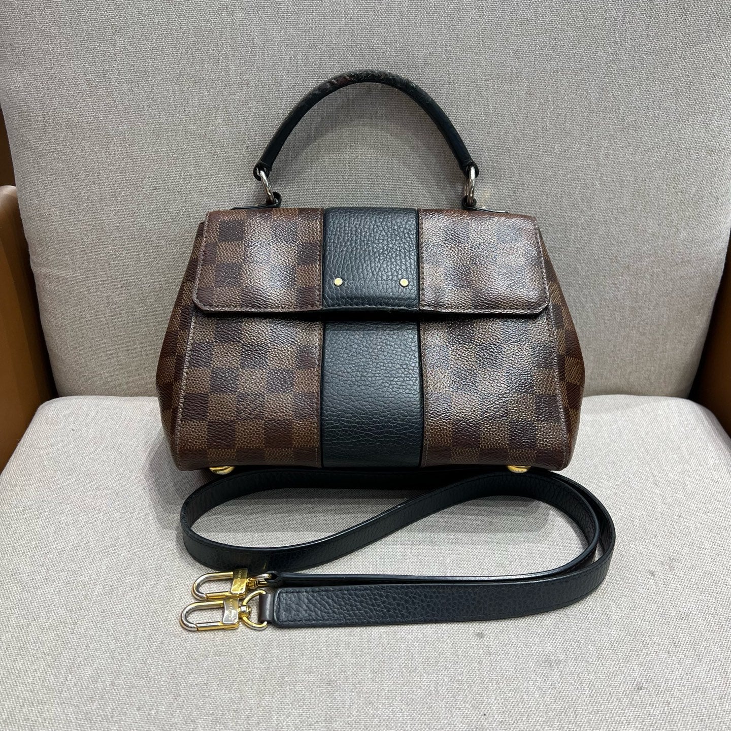 Louis Vuitton - Cluny - Leather - Multicolour - (Small)