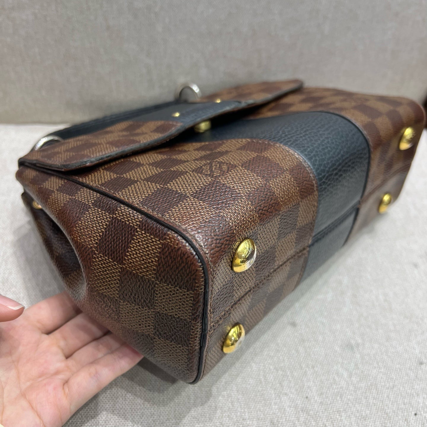 Louis Vuitton - Cluny - Leather - Multicolour - (Small)