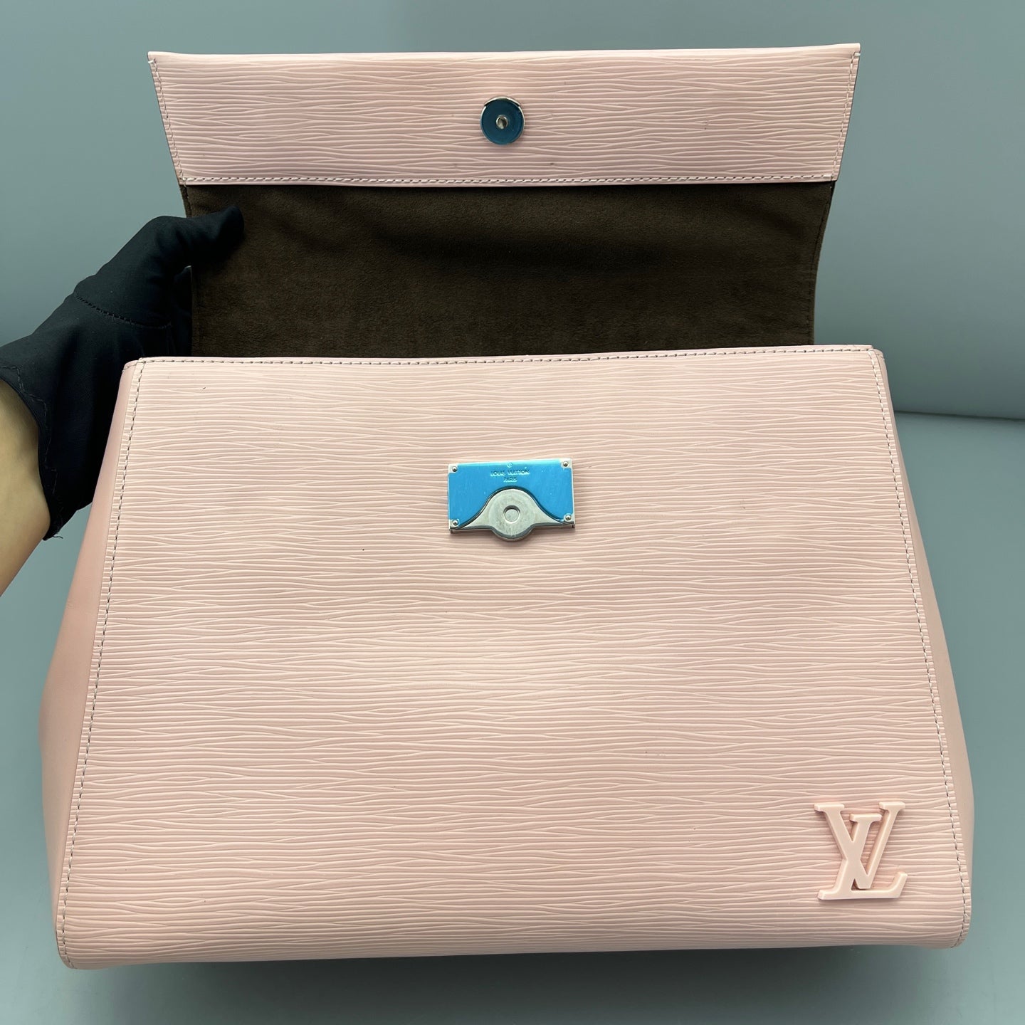 Louis Vuitton - Cluny - Leather - Pink - (medium)