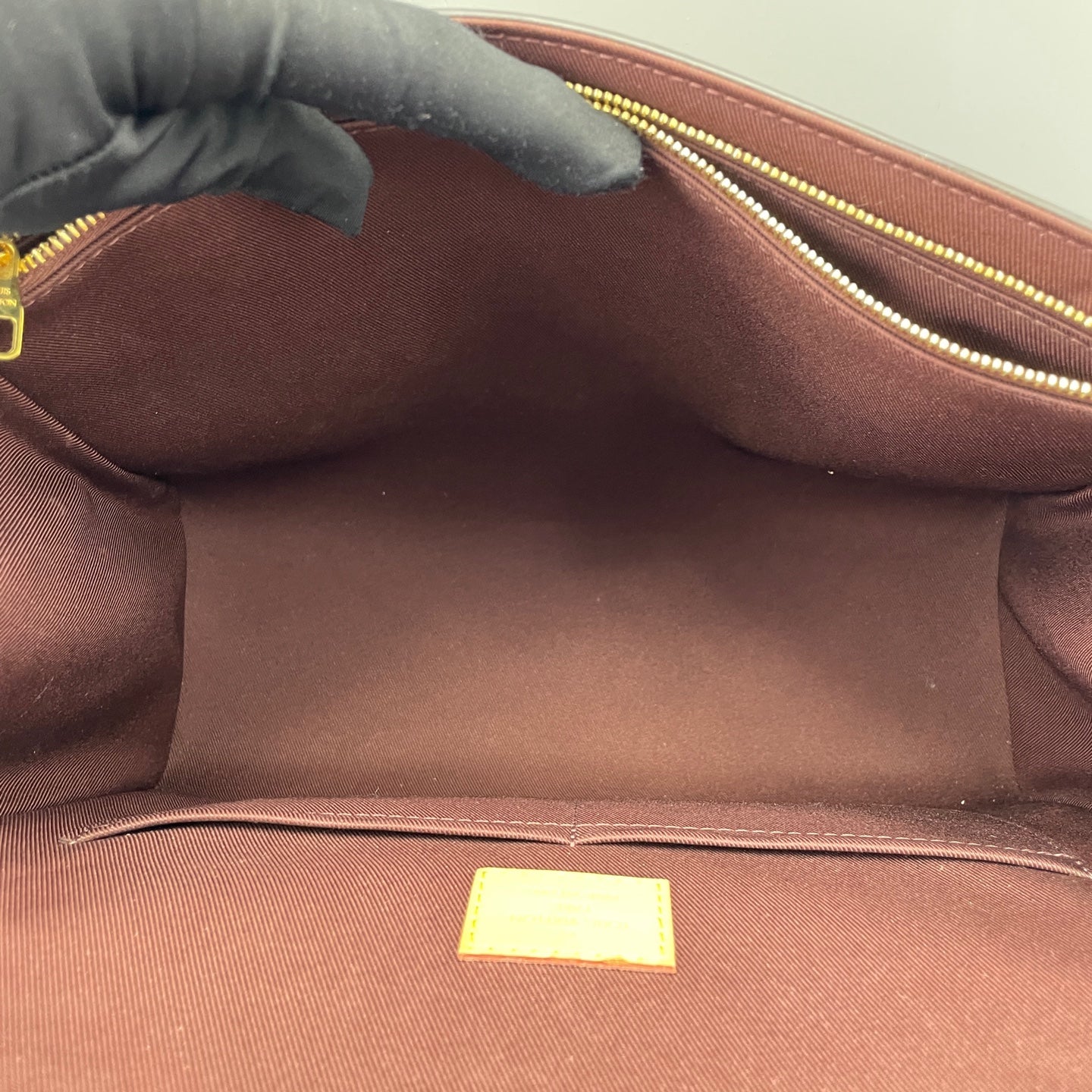 Louis Vuitton - Cluny MM - Synthetic - Brown - (medium)