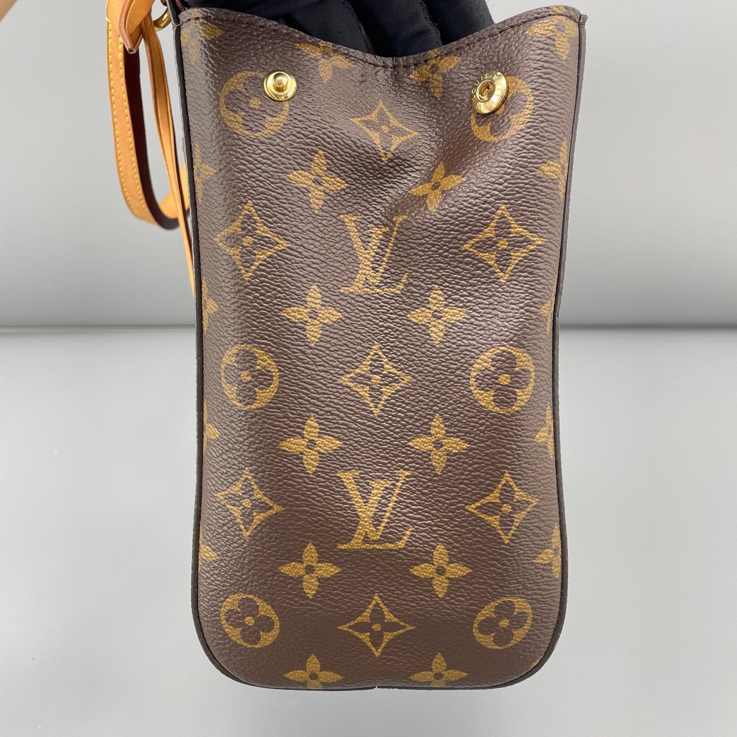 Louis Vuitton - Cluny MM - Synthetic - Brown - (medium)