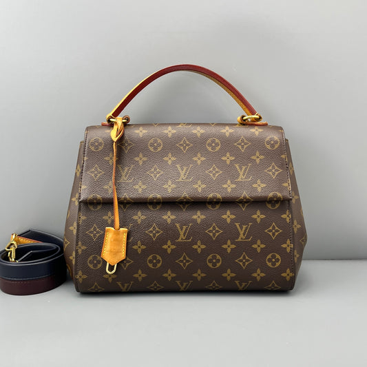 Louis Vuitton - Cluny - Synthetic - Brown - (Medium)