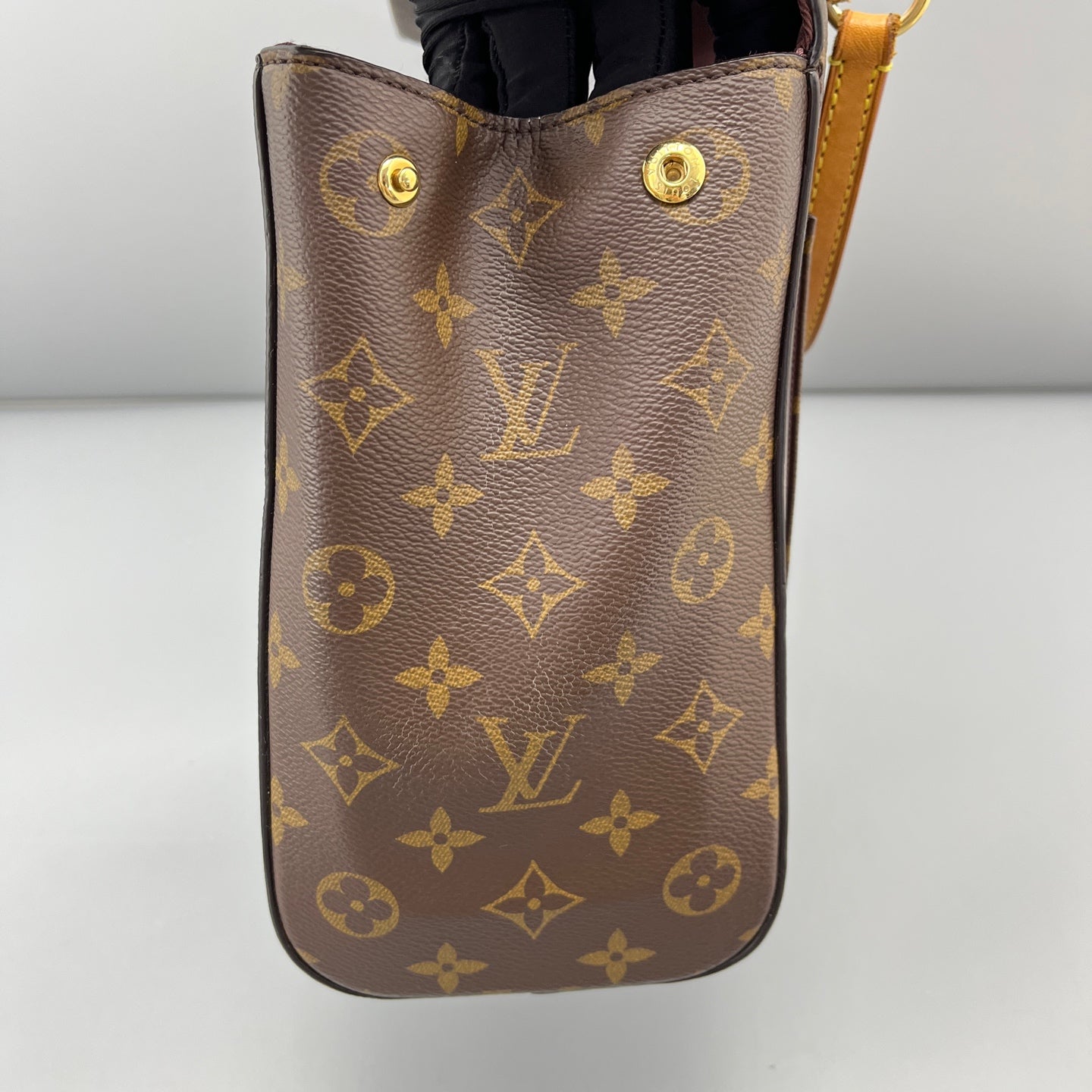 Louis Vuitton - Cluny - Synthetic - Brown - (Medium)